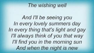 Watch Barry Manilow Ill Be Seeing You video
