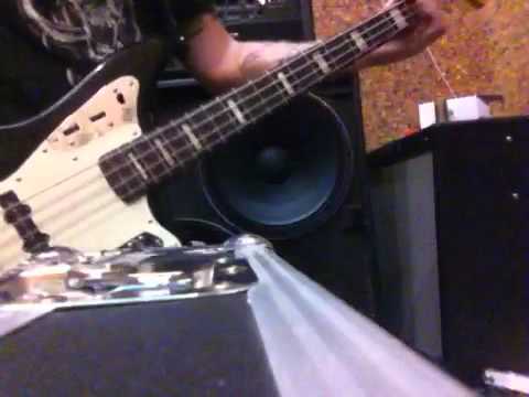 Jaguar Bass with built in Phantom Octave demo