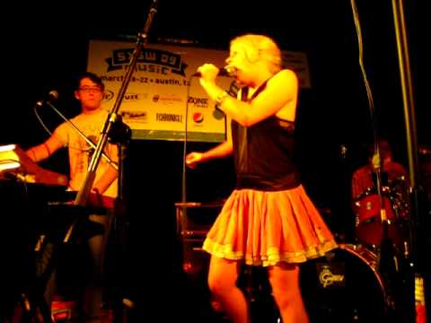 Little Boots - Earthquake