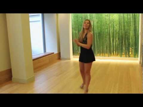 Вот как нужно танцевать))) Вот как нужно танцевать)))