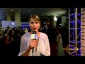 Amanda Peet Golden Globes 2015 Red Carpet Facebook Interview