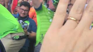 3OOgxIlbuzs Video Image