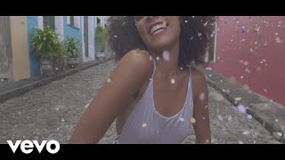 Watch Emicida Baiana feat Caetano Veloso video