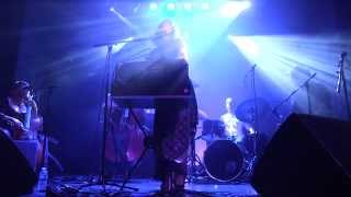 Mood - Entretien et Concert sur la Scène du Canal à l'Espace Jemmapes 2015