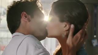 Sonam Kapoor Hot Kissing Scene in Ultra HD !!! HD