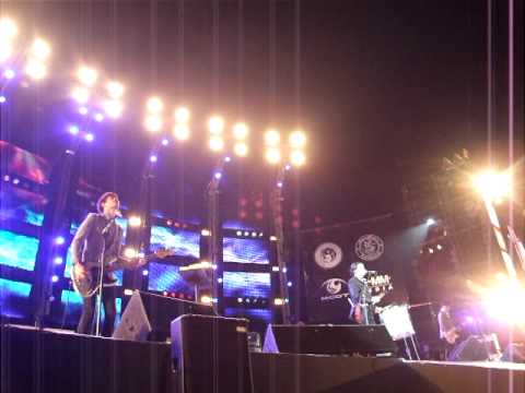 Slot Machine - สวนดอกไม้ @ Pattaya International Music Festival 2011 thumb