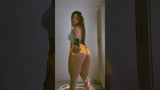 Big Arab Girl.95