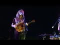 Can't Stand The Rain (live)