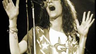 Watch Patti Smith Fireflies video