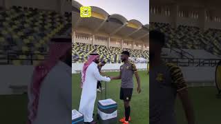 3awN9fcZol8 Video Image