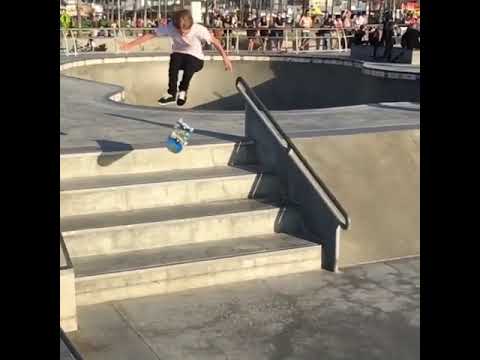 Switch double tre sex change @jeffdechesare 🔥 | Shralpin Skateboarding