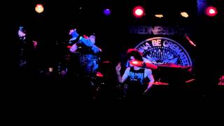 Watch Vampires Everywhere! Hell On Earth video