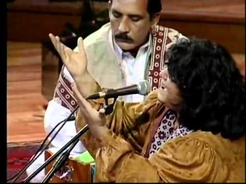 ABIDA PARVEEN - DHOONDHO GE AGAR MULKON.FLV