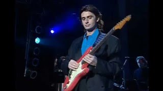 Watch Mike Oldfield See The Light video