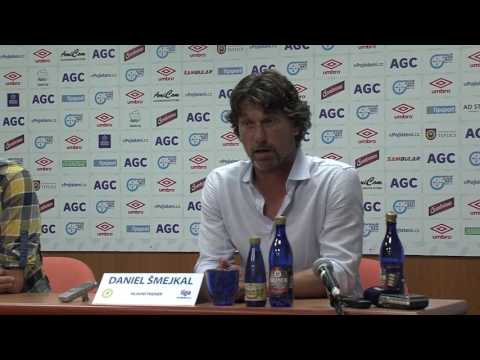 Tiskov konference domcho trenra po utkn se Slavi (11.9.2016)