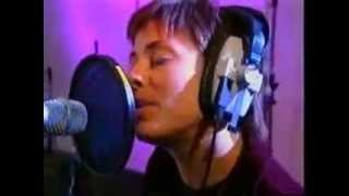 Watch Natalie Imbruglia Never Tear Us Apart video