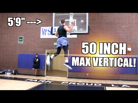 50 Inch Max Vertical!! 5&#039;9&quot; Riley Smith is INSANE!