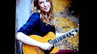 Watch Susan Tedeschi Blues On A Holiday video