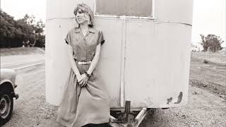 Watch Lucinda Williams Abandoned video
