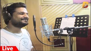 पांडेय जी का बेटा, लेता है चुम्मा ? रितेश पांडेय ! पांडेय जी का बेटा, लेता है चुम्मा ? रितेश पांडेय !