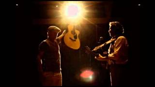 Watch Simon Garfunkel Graceland video