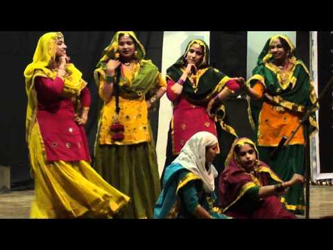 Giddha performance at Thapar University Saturnalia-2012