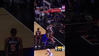 LeBron James records his 10,336th assist, passing Steve Nash for 4th all-time!👑 | #shorts