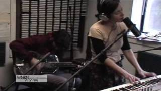 Watch Elizabeth The Catapult Complimentary Me video
