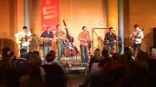 Watch Infamous Stringdusters Starry Night video