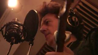 Watch Willie Nile House Of A Thousand Guitars video