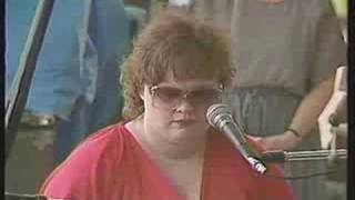 Watch Diane Schuur The Very Thought Of You video