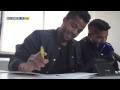 Giovani y Jonathan dos Santos llaman por teléfono a aficionados del Villarreal