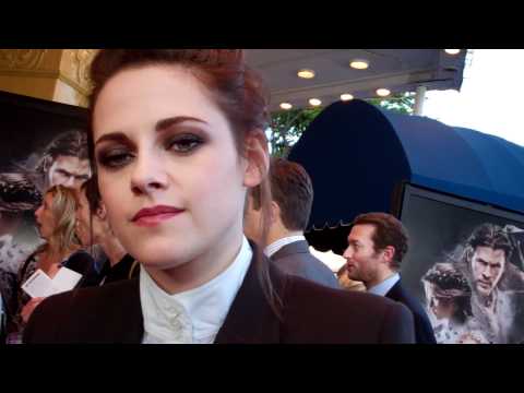 screening of "Snow White & the Huntsman" - Twilighters video - Fanpop