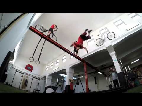 Sagrado - aka Szenasi g. Zoltan - martial arts, bboyin, parkour, tricking