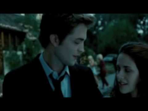 Bella & Edward- A Thousand
