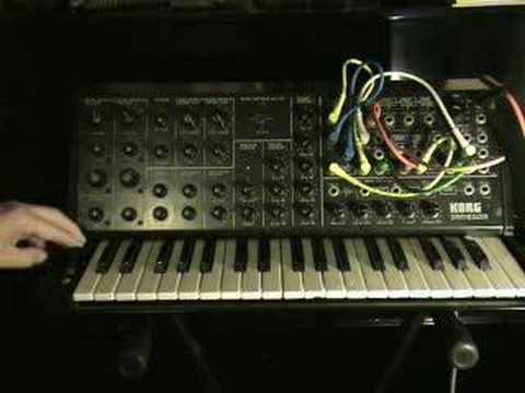 Korg MS-20 - Endless space loop