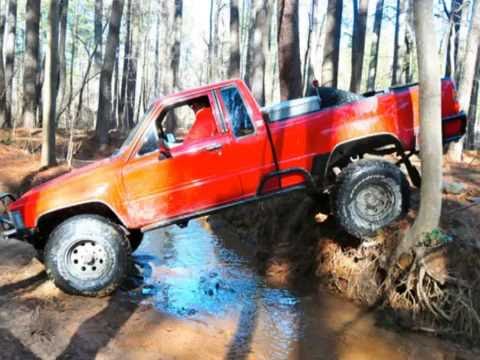 Wheeling at Union Grove Jeep WK 1984 Toyota 4x4 1986 Toyota 4x4