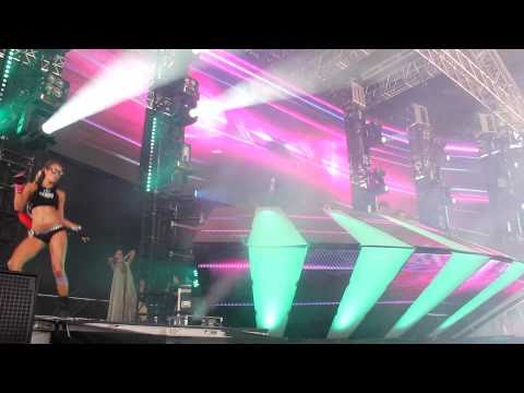 Cosmic Gate - Store N Forward Mashup @ ASOT 500 Miami (HD)