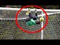 Top 10 Acrobatic Goalkeepers Saves Top 10 Acrobatic Goalkeepers Saves