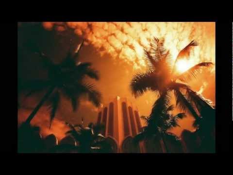Lomography Redscale | Kuala Lumpur | By : En Shahdi