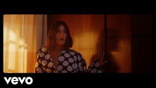 Watch Jessie Ware Alone video