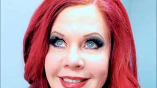 Watch Kate Pierson Love Of The Loved video