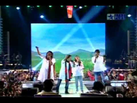 Raja Hasan with Himesh and his team singing deshbhakti songs...