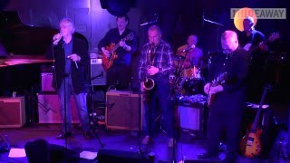 Watch Muddy Waters Walking Blues video