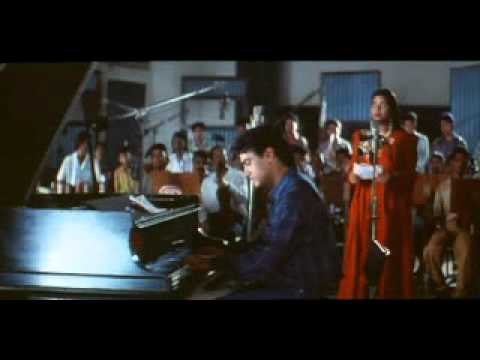 Akele Hum Akele Tum 1995