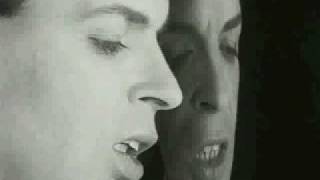 Watch Gary Numan Heart video