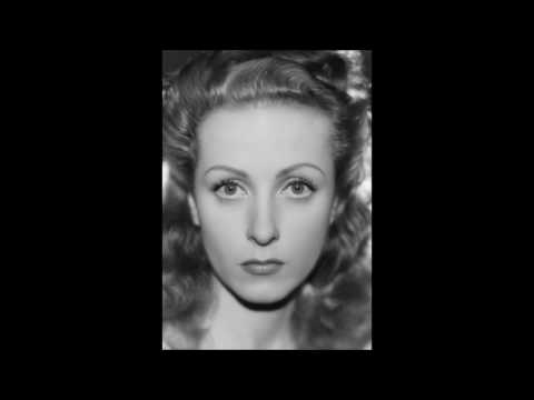 Danielle Darrieux hommage pour ses 100 ans ce 1er Mai 2017