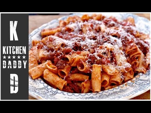 VIDEO : italian sausage rigatoni | kitchen daddy - hi guys, this is a really quickhi guys, this is a really quickrecipeshowing you how to make a delicious hearty mid week meal.hi guys, this is a really quickhi guys, this is a really quick ...