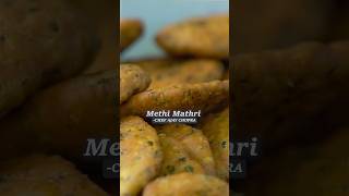 Methi Mathri