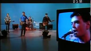 Watch Wedding Present You Should Always Keep In Touch With Your Friends video